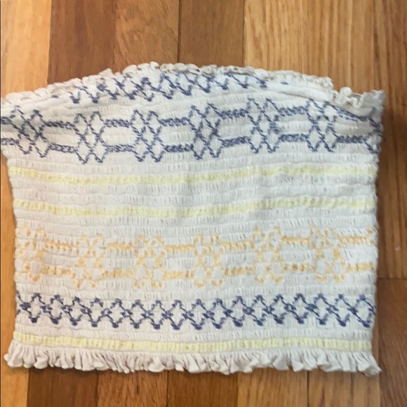 Urban Outfitters patterned tube top - Picture 3 of 4